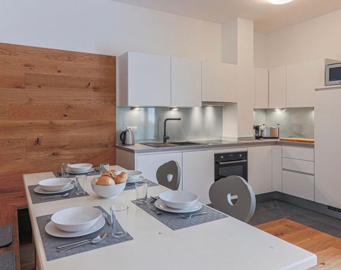 Appartement Almblick Brixen im Thale Bagian luar foto