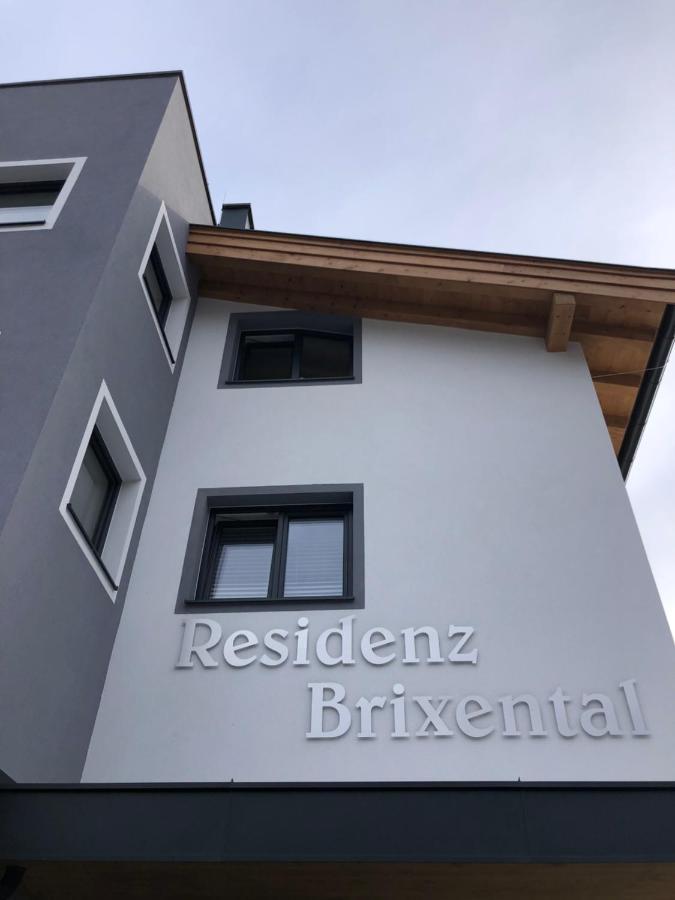 Appartement Almblick Brixen im Thale Bagian luar foto